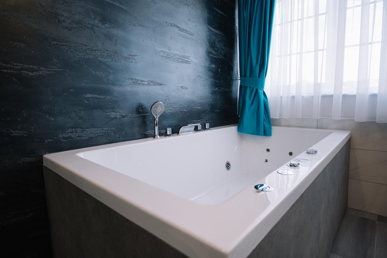Norm Hill Hotel Kluż-Napoka Zewnętrze zdjęcie