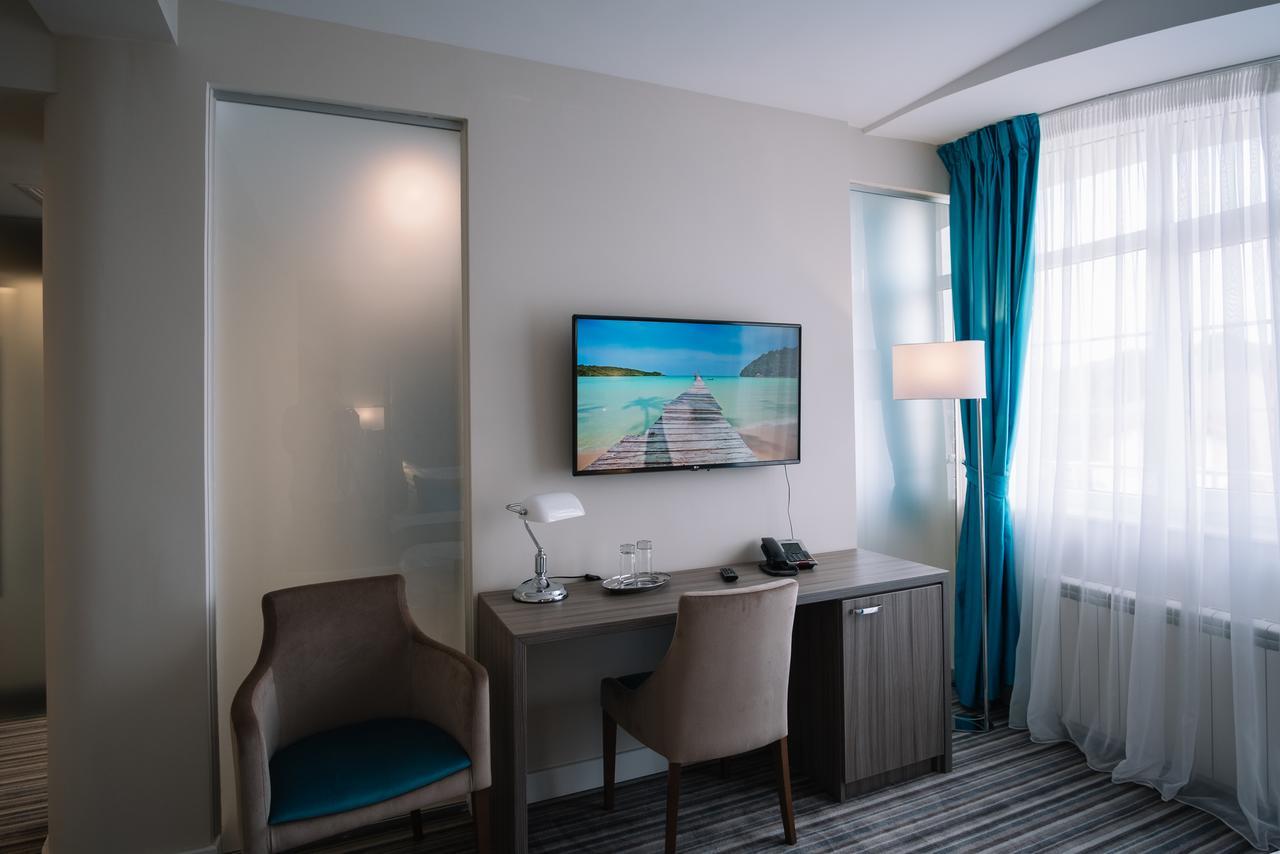 Norm Hill Hotel Kluż-Napoka Zewnętrze zdjęcie