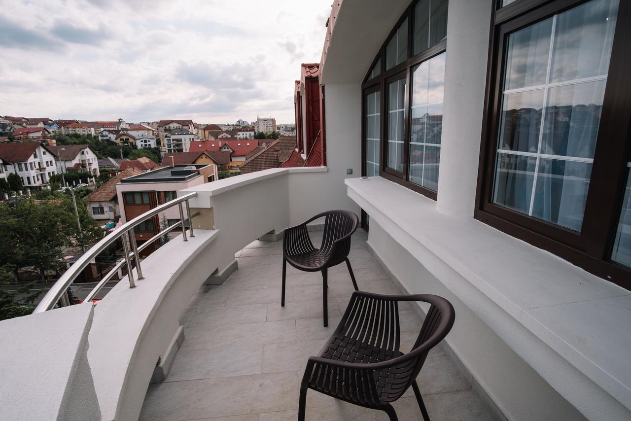 Norm Hill Hotel Kluż-Napoka Zewnętrze zdjęcie
